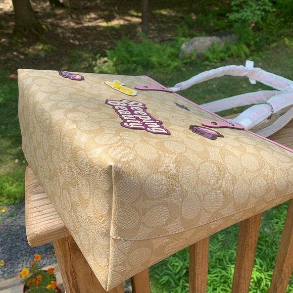 Authentic Coach leather Disney collection L.Edition zip top tote - Picture 7 of 12